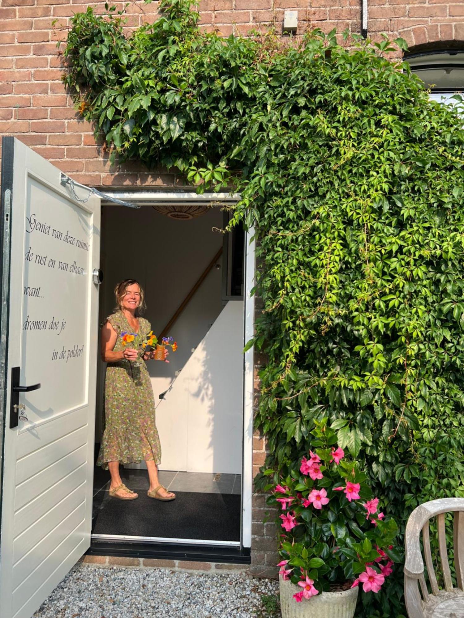 ארנמאודן B & B 'Droom In De Polder De Suite Met Prive Sauna מראה חיצוני תמונה