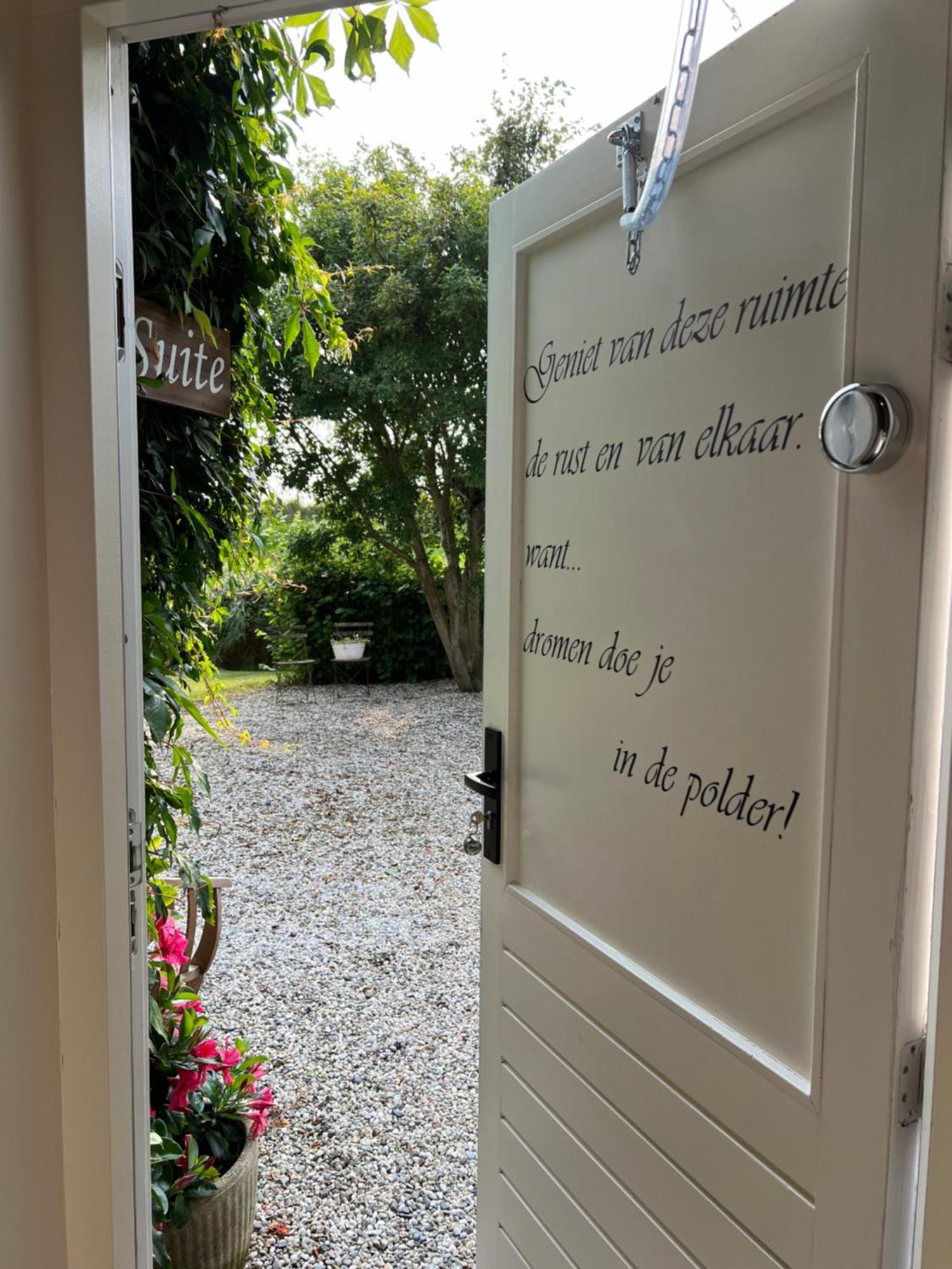 ארנמאודן B & B 'Droom In De Polder De Suite Met Prive Sauna מראה חיצוני תמונה