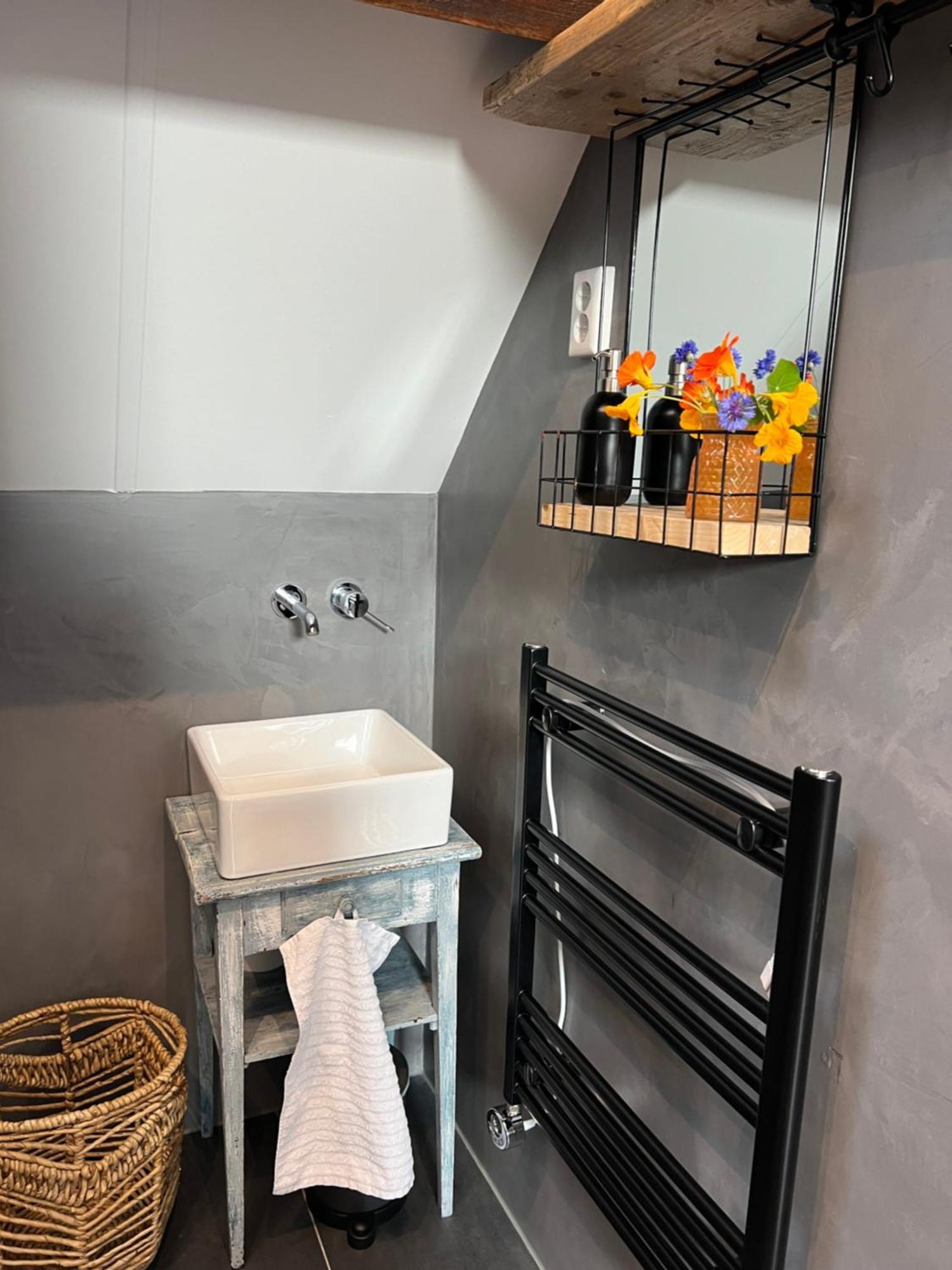 ארנמאודן B & B 'Droom In De Polder De Suite Met Prive Sauna מראה חיצוני תמונה