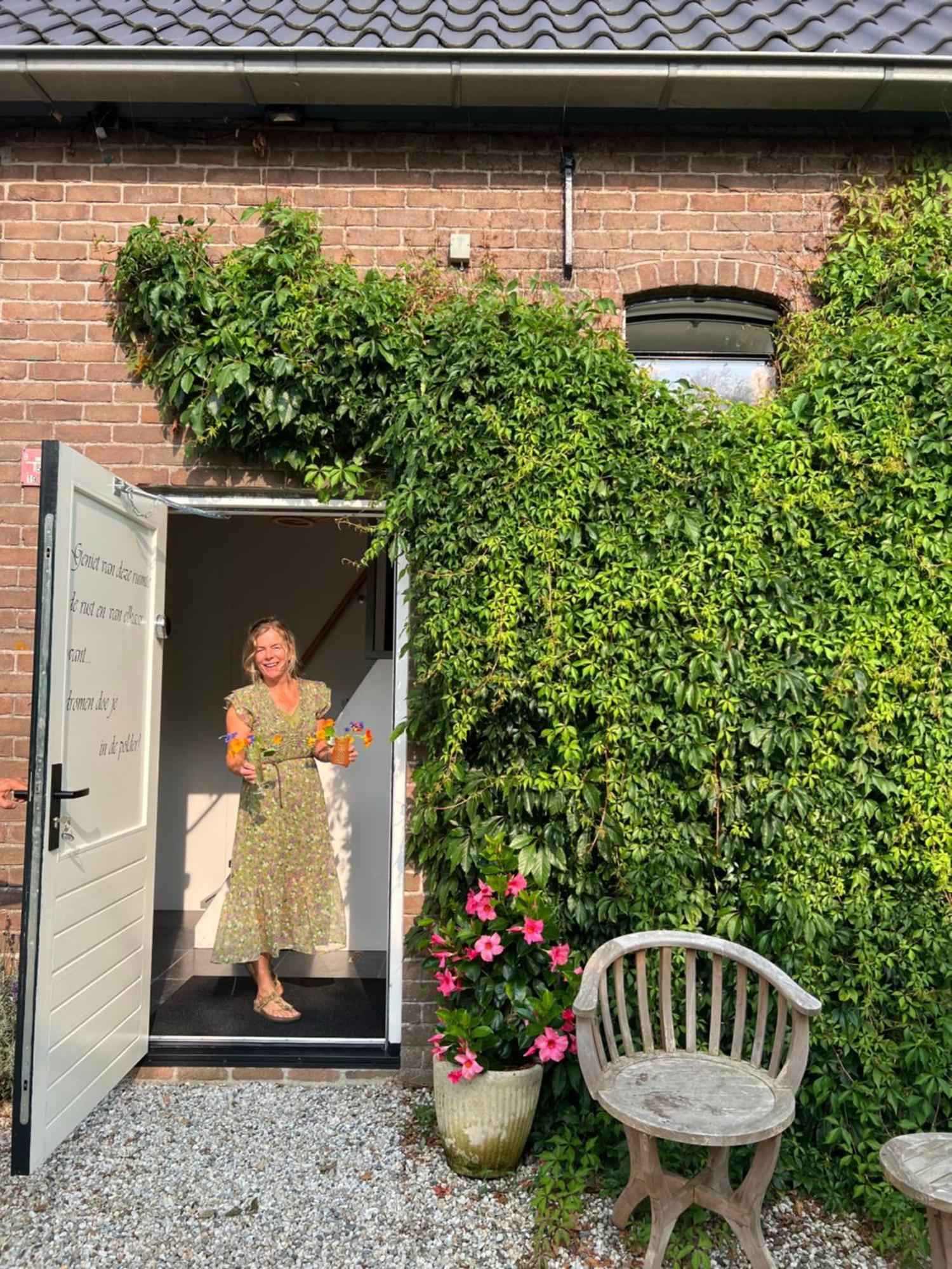 ארנמאודן B & B 'Droom In De Polder De Suite Met Prive Sauna מראה חיצוני תמונה